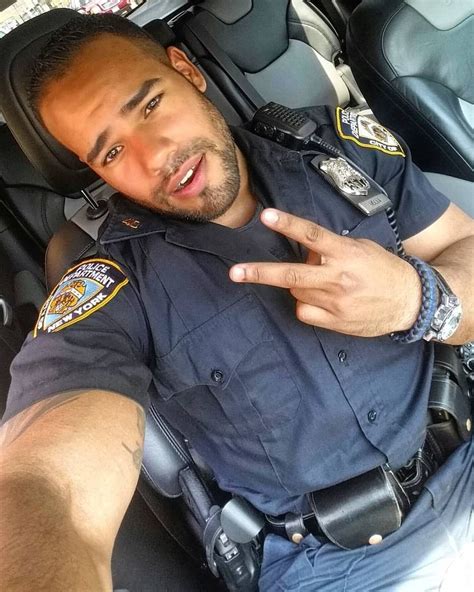 xxx police man